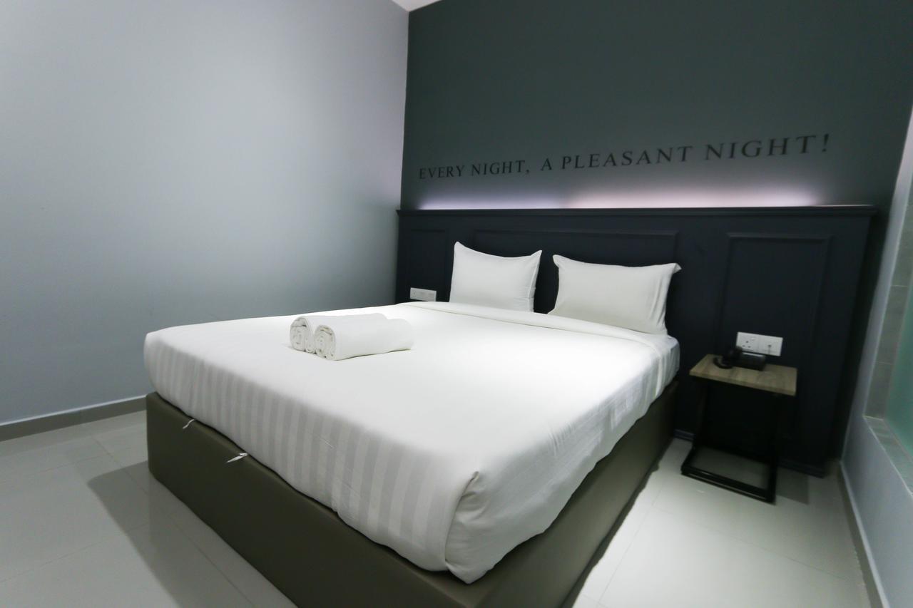Hotel 99 Sri Petaling Kuala Lumpur Exterior photo