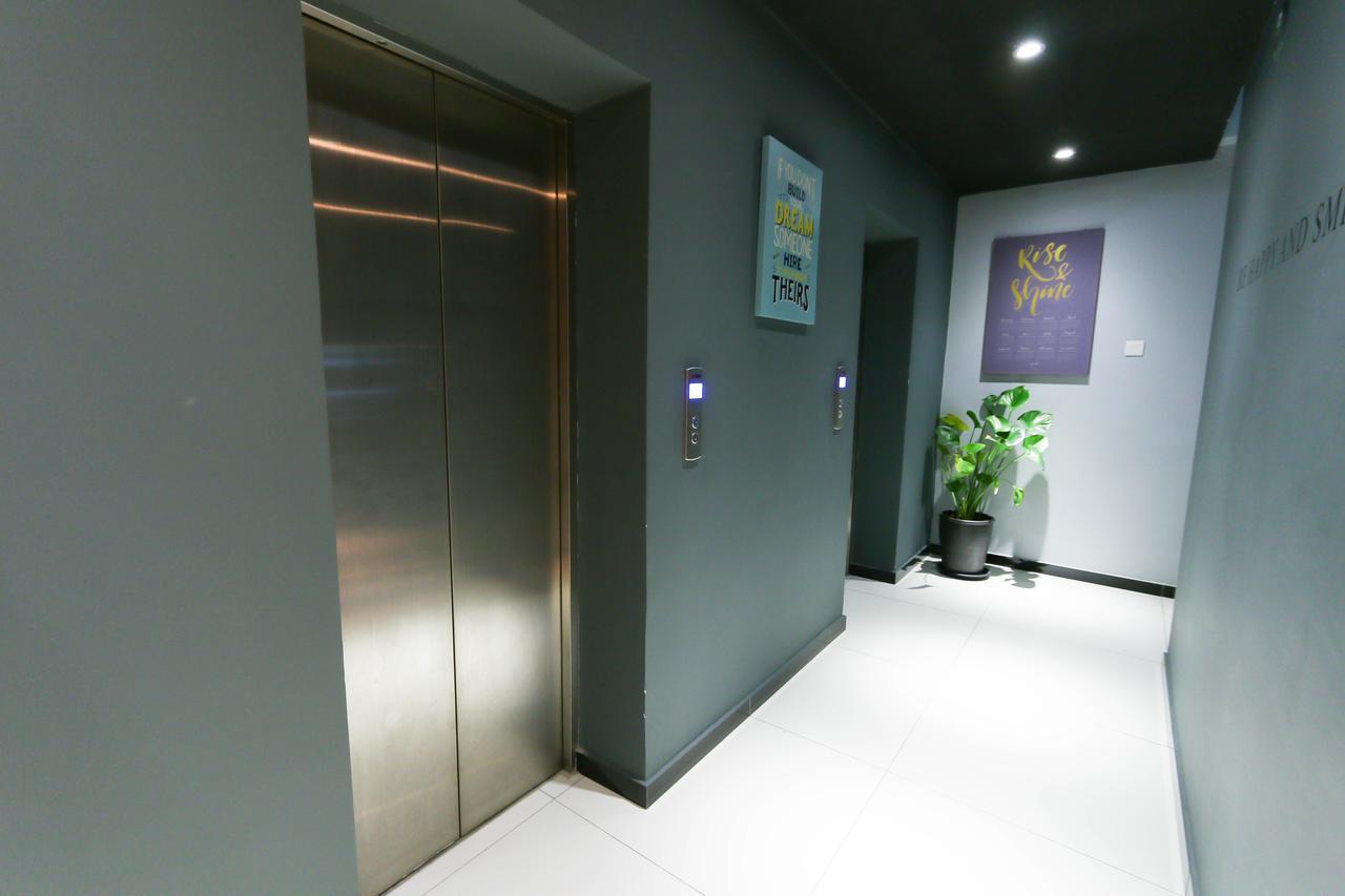 Hotel 99 Sri Petaling Kuala Lumpur Exterior photo