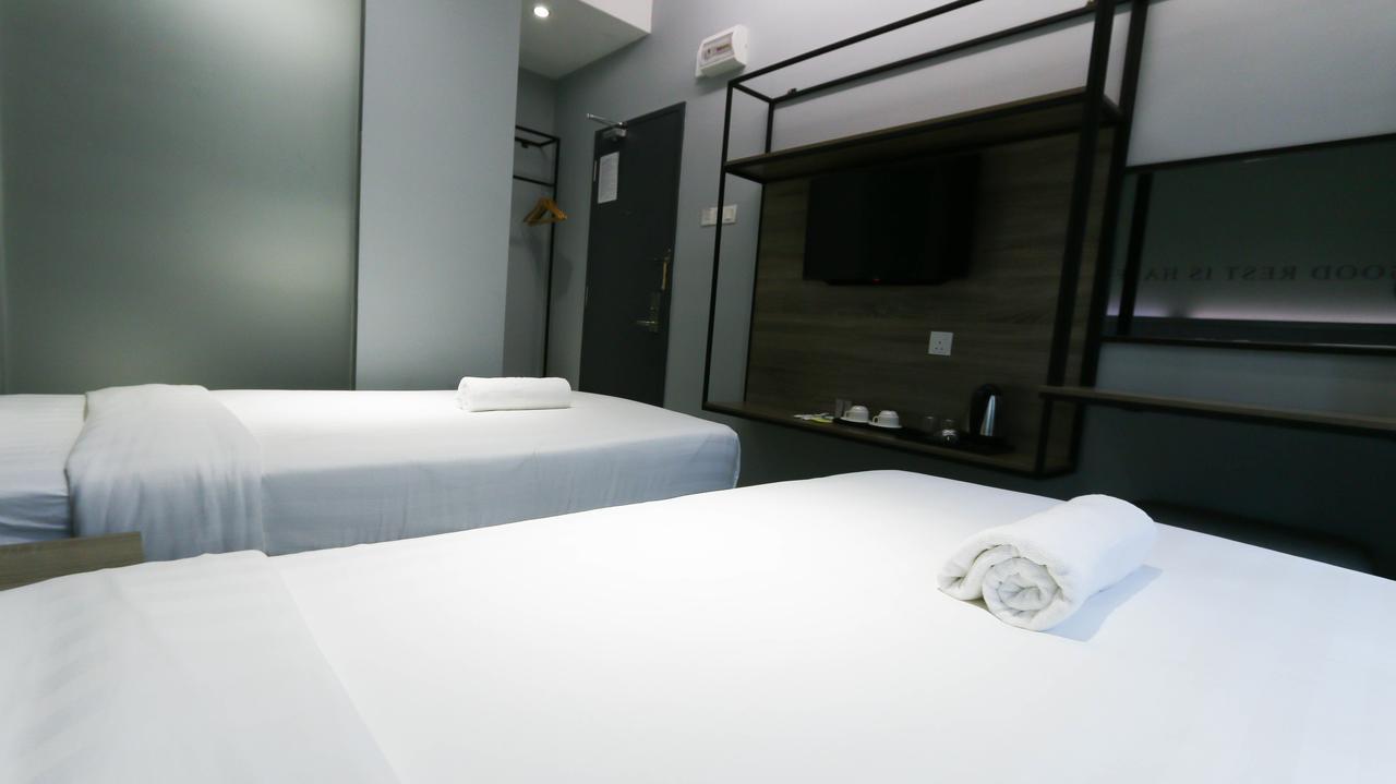 Hotel 99 Sri Petaling Kuala Lumpur Exterior photo
