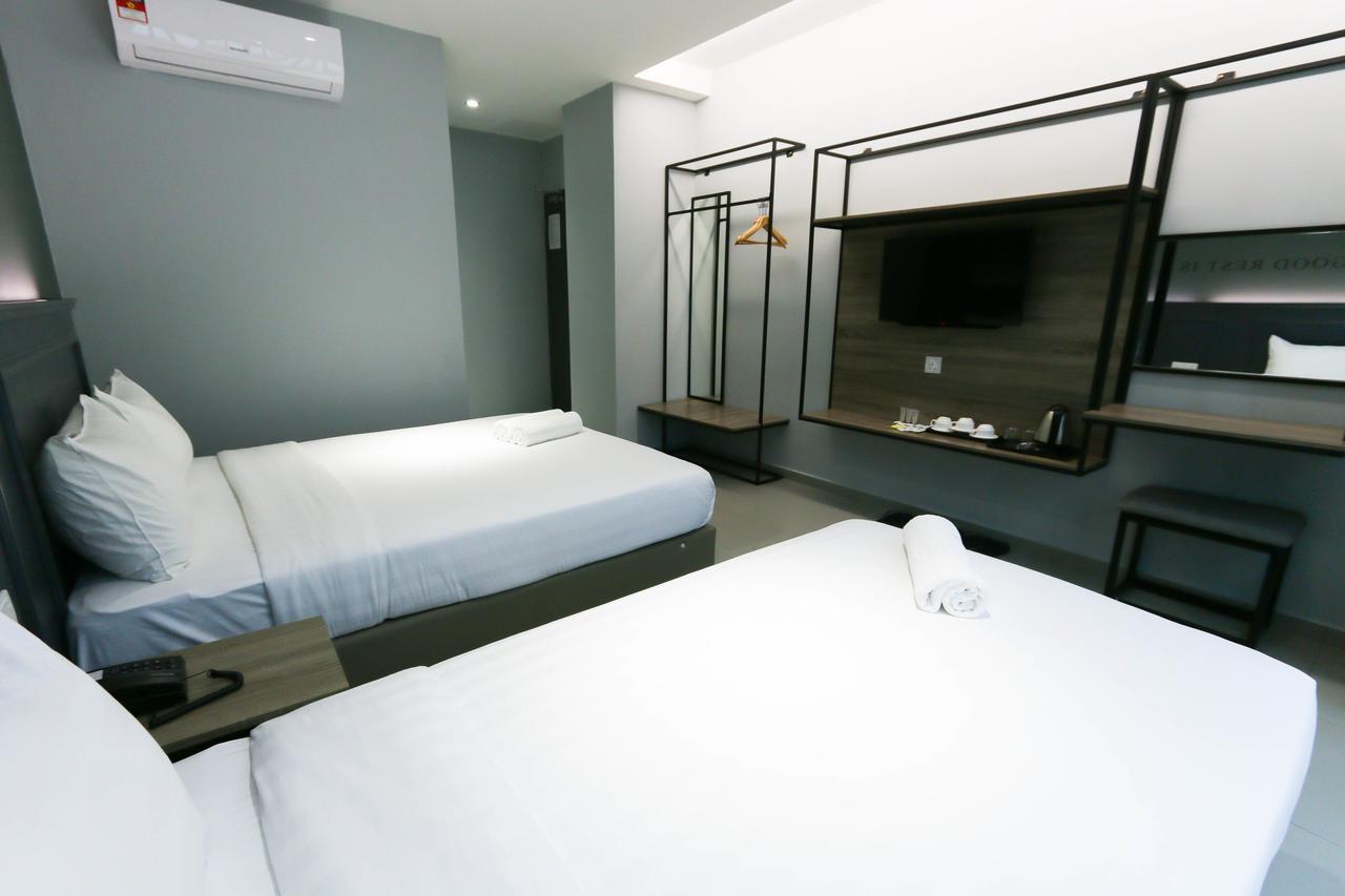 Hotel 99 Sri Petaling Kuala Lumpur Exterior photo