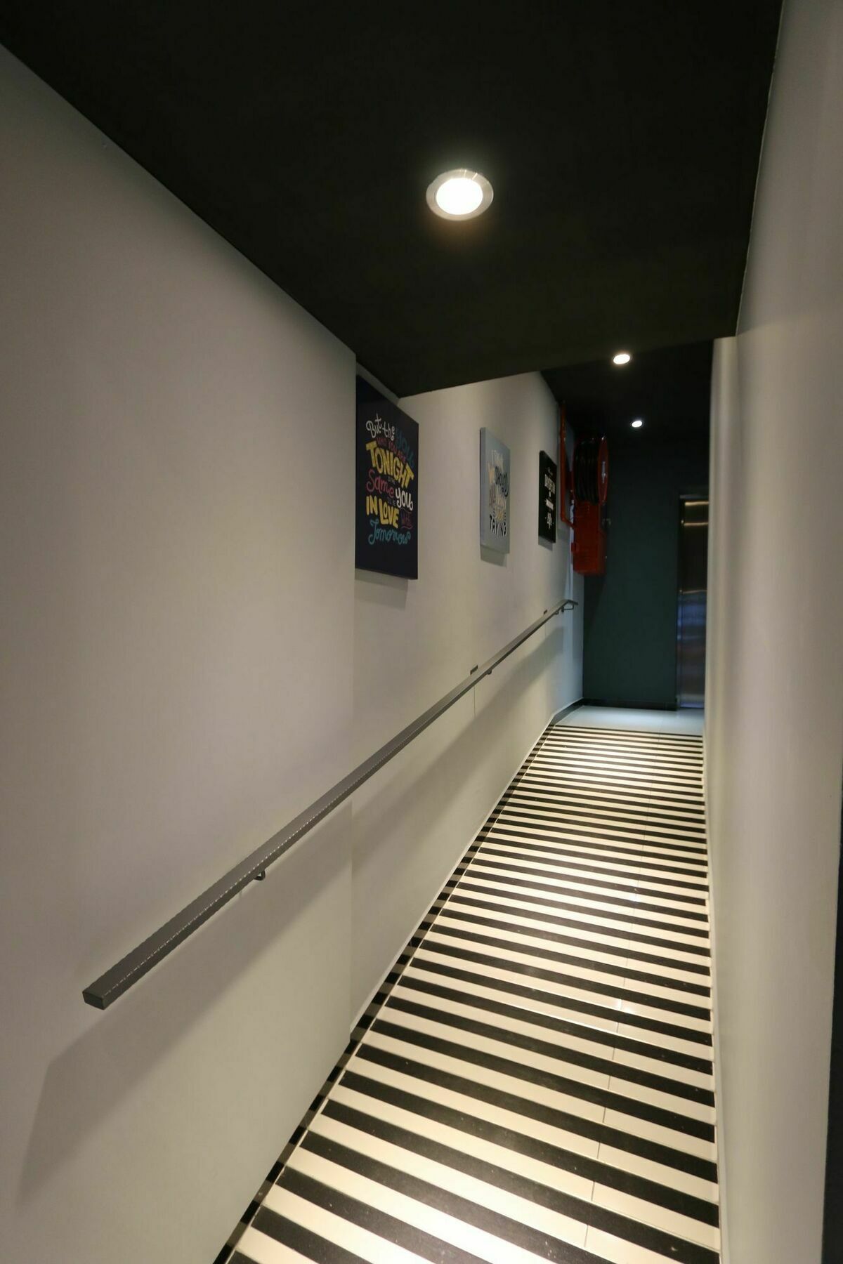 Hotel 99 Sri Petaling Kuala Lumpur Exterior photo